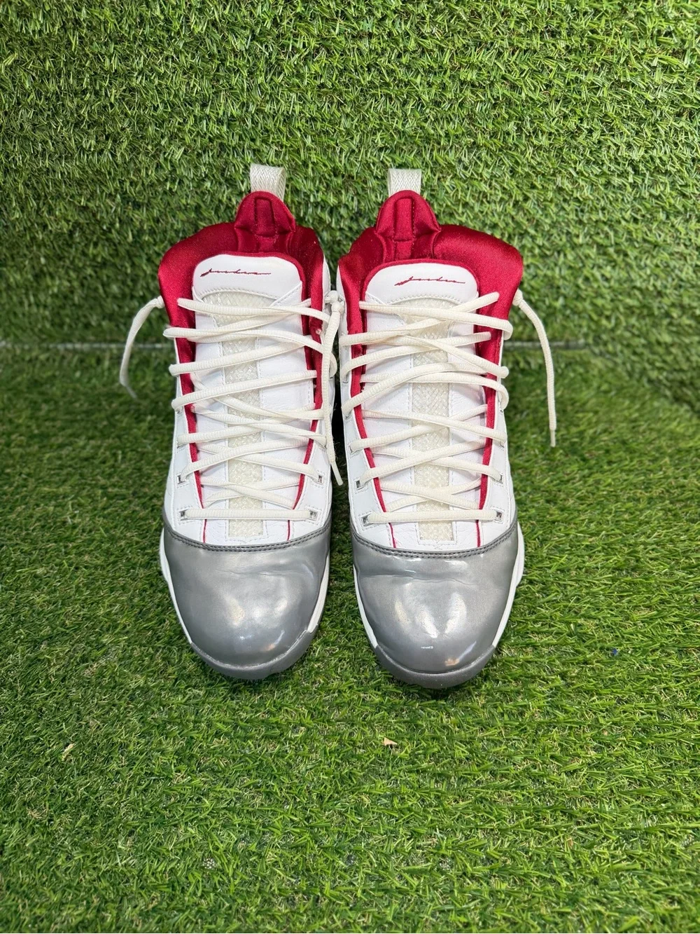 Air Jordan XIX SE Sz 10.5  White Flint Gray-Deep Red, Original Box/ Damaged Tag